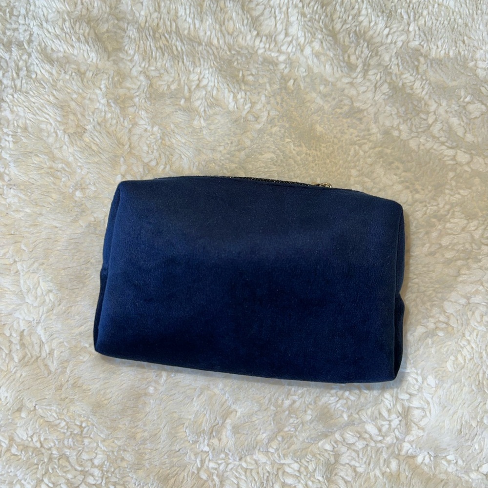 Dior Navy Blue Cosmetic Makeup Bag - Picture 2 of 4